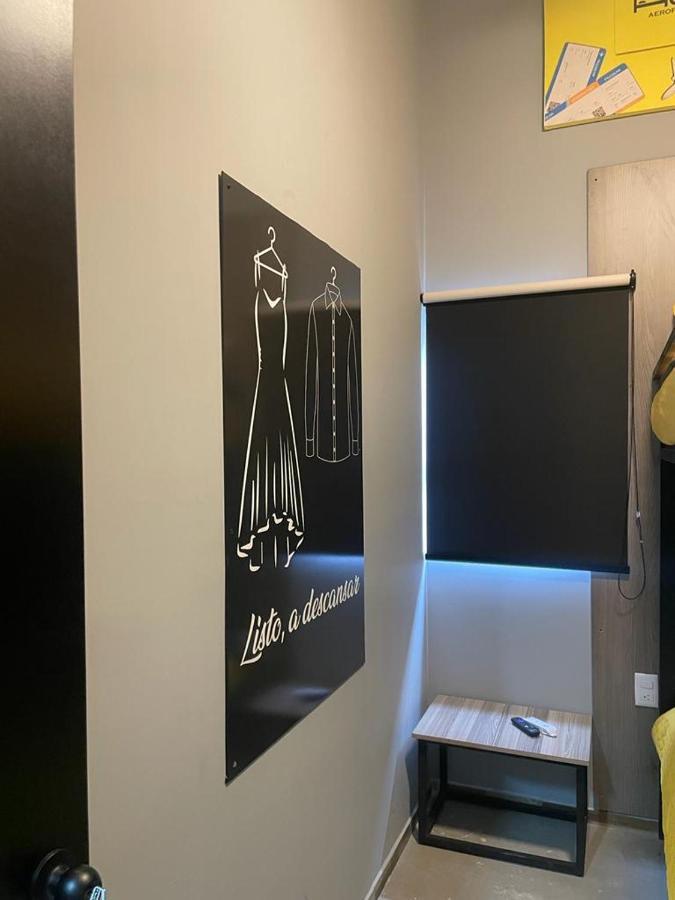 Check Inn Hostal Aeropuerto Gdl Las Pintas Exterior photo