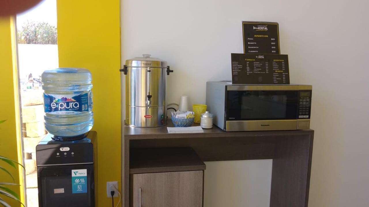 Check Inn Hostal Aeropuerto Gdl Las Pintas Exterior photo